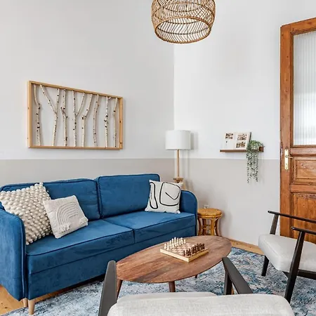 Blue Peace Downtown Apartment *
