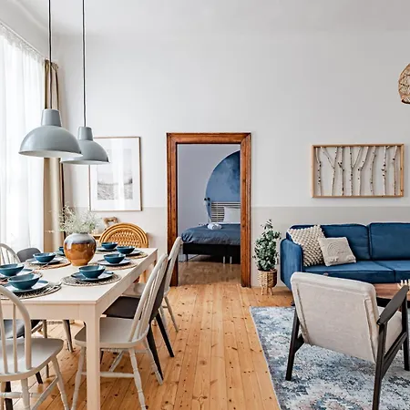 Blue Peace Downtown Apartment *