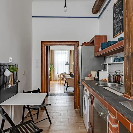 Blue Peace Downtown Apartment *
