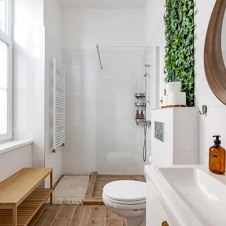 Blue Peace Downtown *